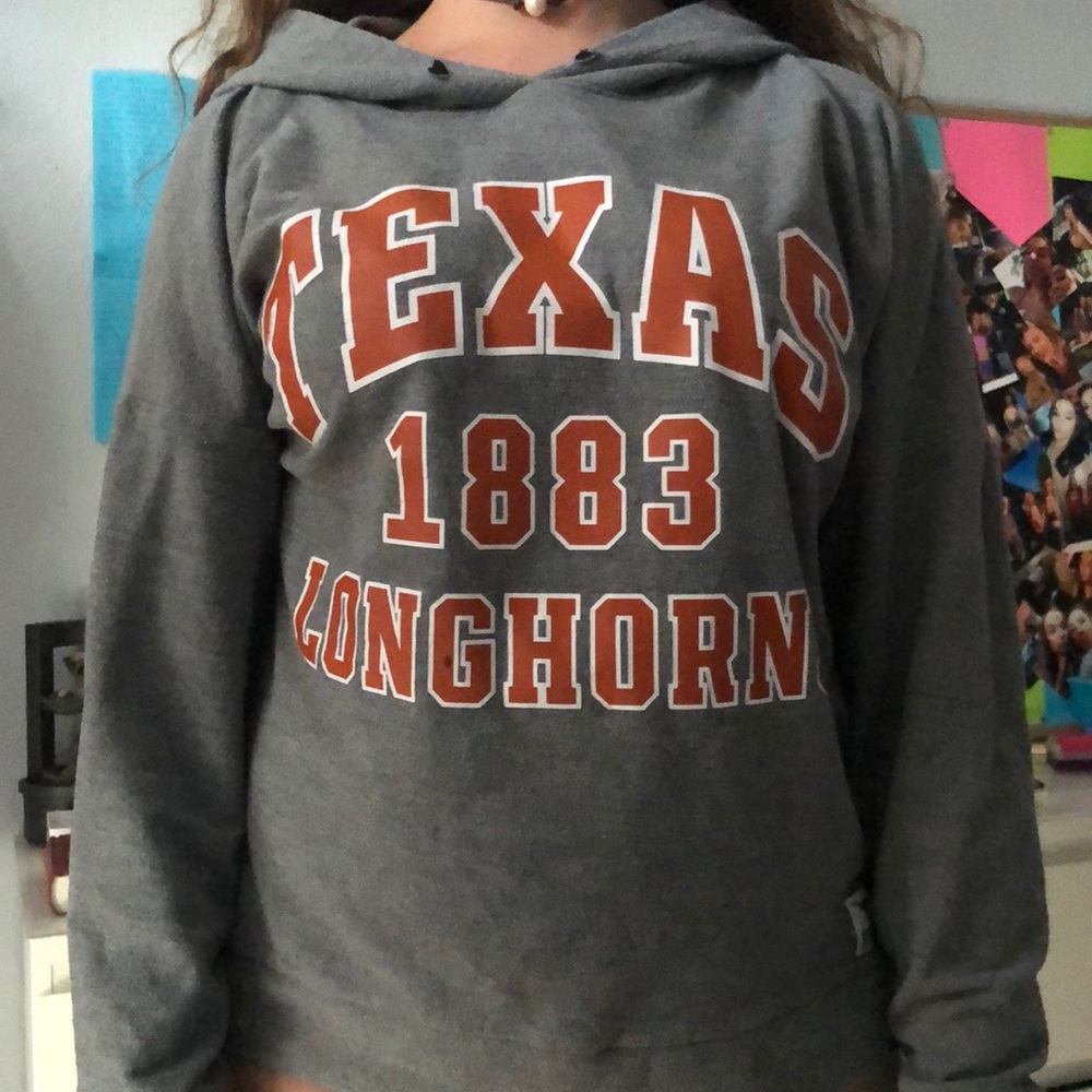 sweatshirt